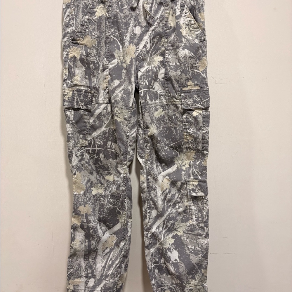 abercrombie kids Gray & Cream Camouflage Cargo Pants